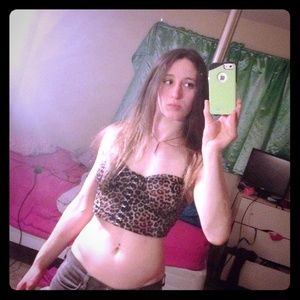 Meet your Posher, Beatrice